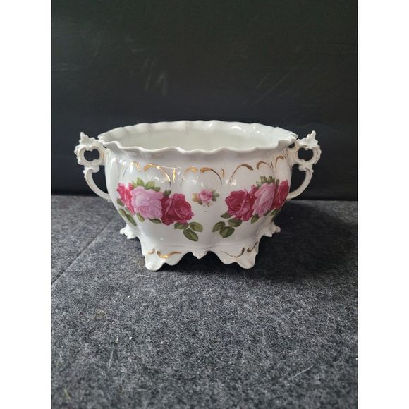 1884-1909 M. Z. Austria Porcelain Handled Bowl , Pink n Dk Pink Roses, Gold Trim - Picture 1 of 8